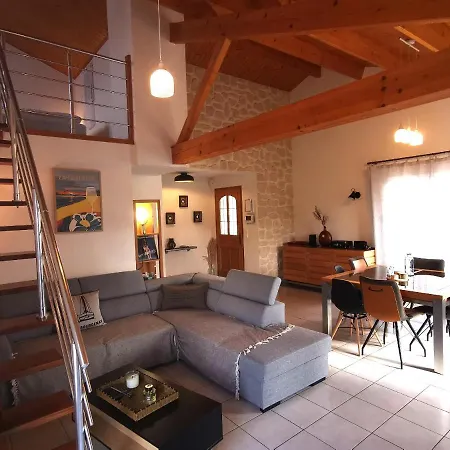 Les Oliviers - Maison 6-8 Personnes
