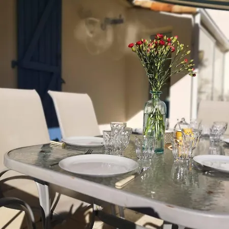 Les Oliviers - Maison 6-8 Personnes