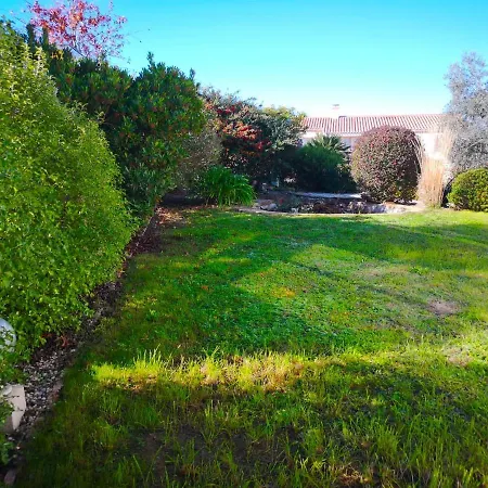 Holiday home Les Oliviers - Maison 6-8 Personnes Saint-Hilaire-de-Talmont